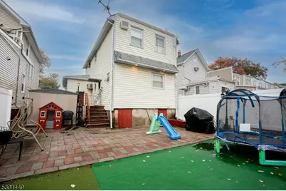 390 Forest St, Kearny, NJ 07032 - Photo 14