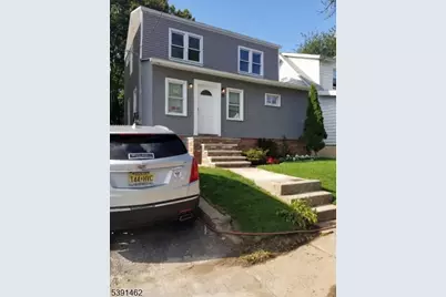 75 Osborne Pl, Irvington, NJ 07111 - Photo 4