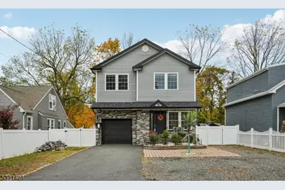 5 New St, Mount Olive, NJ 07828 - Photo 1