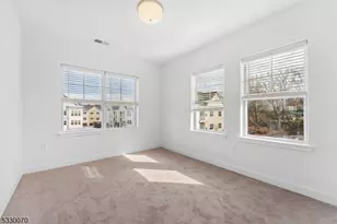 19 Parker Ln, Hanover Township, NJ 07981 - Photo 10