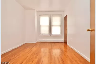 75 Mill Street 2nd Fl. #2, Belleville, NJ 07109 - Photo 10