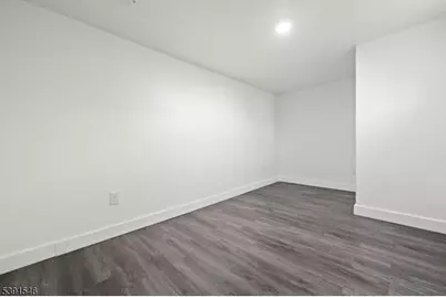 168 Sherman Ave, Newark, NJ 07114 - Photo 14