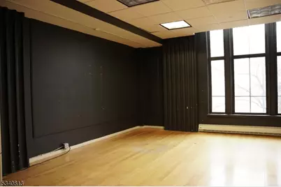 138 140Broad St, Elizabeth, NJ 07201 - Photo 1