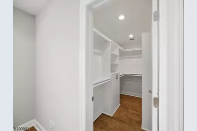 10 Buena Rd, Parsippany, NJ 07054 - Photo 28