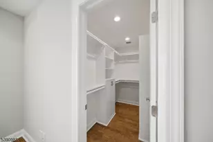 10 Buena Rd, Parsippany, NJ 07054 - Photo 28