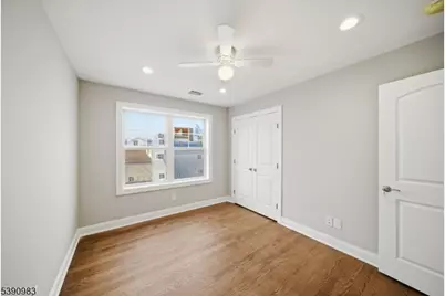 10 Buena Rd, Parsippany, NJ 07054 - Photo 18