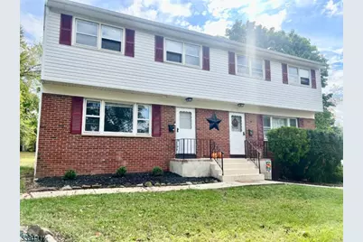 55 Lincoln Circle, Flemington, NJ 08822 - Photo 1