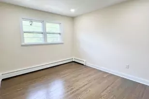 55 Lincoln Cir, Flemington, NJ 08822 - Photo 6