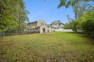 2 Pine St, Cranford Township, NJ 07016 - Photo 26