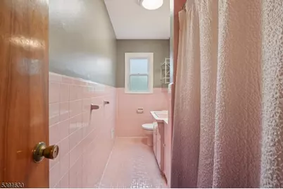 2 Pine St, Cranford Township, NJ 07016 - Photo 20