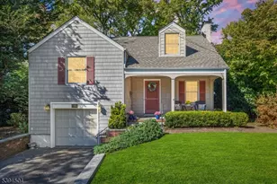 383 Lincoln Ave E, Cranford Township, NJ 07016 - Photo 1
