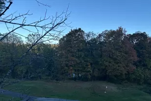 2 Falkenstein Dr, Vernon, NJ 07462 - Photo 2