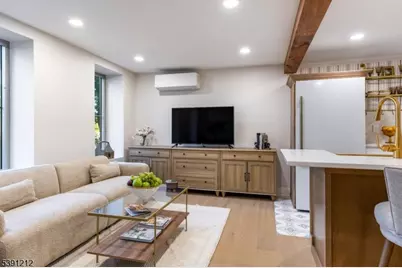 12 Weeden St, Lambertville, NJ 08530 - Photo 8