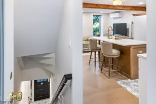 12 Weeden St, Lambertville, NJ 08530 - Photo 2