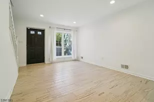 5 Rider Ct, Newark, NJ 07103 - Photo 6