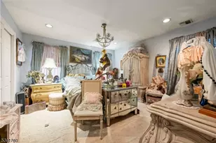 95 Quartz Ln, Paterson, NJ 07501 - Photo 10