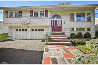 4 Willow Ter, Verona, NJ 07044 - Photo 1