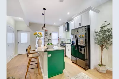 16 Eagles St, Newark, NJ 07102 - Photo 4