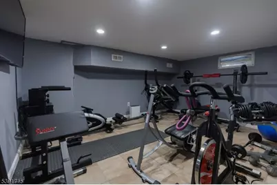 826 Cross Ave, Elizabeth, NJ 07208 - Photo 24