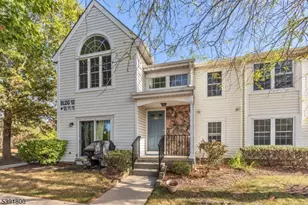 110 Wycombe Pl, Franklin Township, NJ 08873 - Photo 1