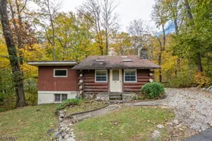 20 Torne Mountain Rd, West Milford, NJ 07480 - Photo 1