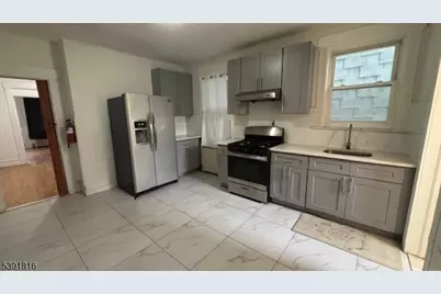 228 Patterson St #1, Harrison, NJ 07029 - Photo 12