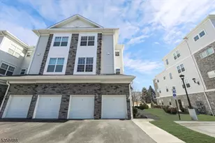 17 Veterans Wy, Morris Plains, NJ 07950 - Photo 1