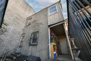 155 Lafayette St, Newark, NJ 07105 - Photo 26