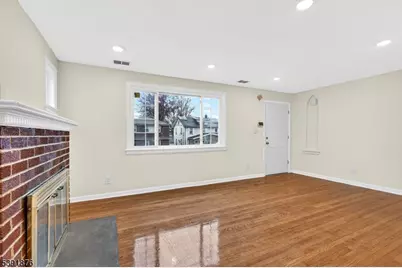 1244 Grandview Ave, Union Township, NJ 07083 - Photo 6