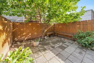 13 2nd Ave, Newark, NJ 07104 - Photo 22