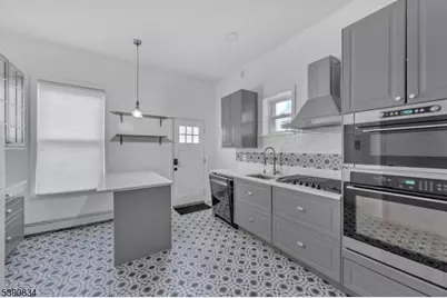 13 2nd Ave, Newark, NJ 07104 - Photo 6