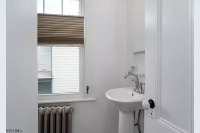 31 E Main St, Flemington, NJ 08822 - Photo 32