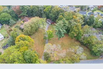 951 N Beverwyck Rd, Parsippany, NJ 07005 - Photo 36