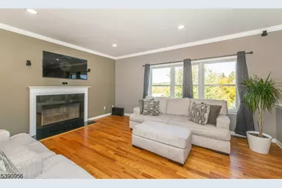 10 Salmon Ct, Mount Olive, NJ 07828 - Photo 16