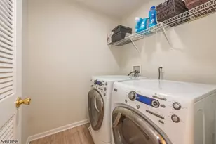 10 Salmon Ct, Mount Olive, NJ 07828 - Photo 40