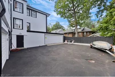 98-108 East 38th St, Paterson, NJ 07514 - Photo 8