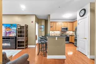 7110 Coventry Ct, Riverdale, NJ 07457 - Photo 1