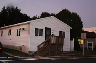 2282 Springfield Ave, Union Township, NJ 07088 - Photo 4