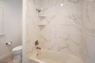 235 Martin Luther King Ave, Morris Township, NJ 07960 - Photo 28