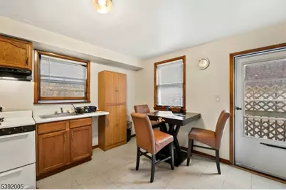 194 Saddle River Rd, Saddle Brook Township, NJ 07663 - Photo 20