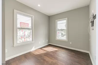 541 Union Ave, Paterson, NJ 07522 - Photo 20