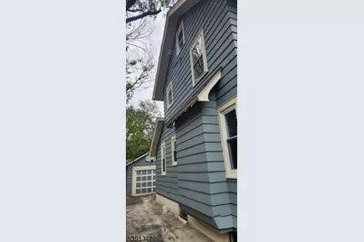 72 Elliot Pl, East Orange, NJ 07018 - Photo 4