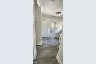 72 Elliot Pl, East Orange, NJ 07018 - Photo 12