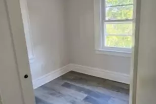 72 Elliot Pl, East Orange, NJ 07018 - Photo 10