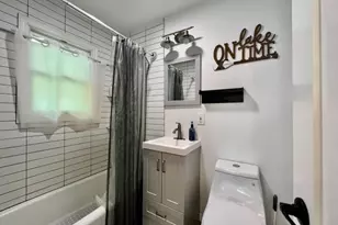 2 Hilltop Rd, Hopatcong, NJ 07821 - Photo 12