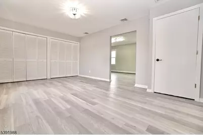 53 Mt Pleasant Ave  2nd Fl #2, Belleville, NJ 07109 - Photo 6