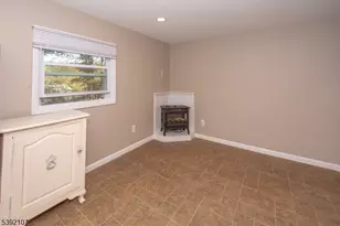 1230 State Rt 23, Wantage, NJ 07461 - Photo 12