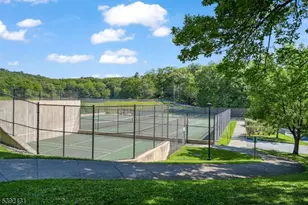 85 Breakneck Rd, Vernon Twp., NJ 07422 - Photo 32