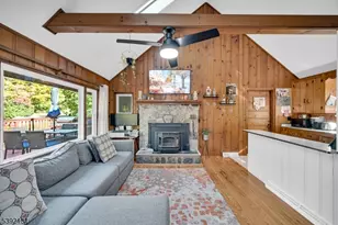 85 Breakneck Rd, Vernon Twp., NJ 07422 - Photo 6