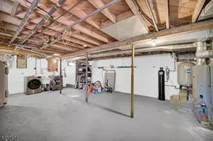 85 Breakneck Rd, Vernon Twp., NJ 07422 - Photo 18